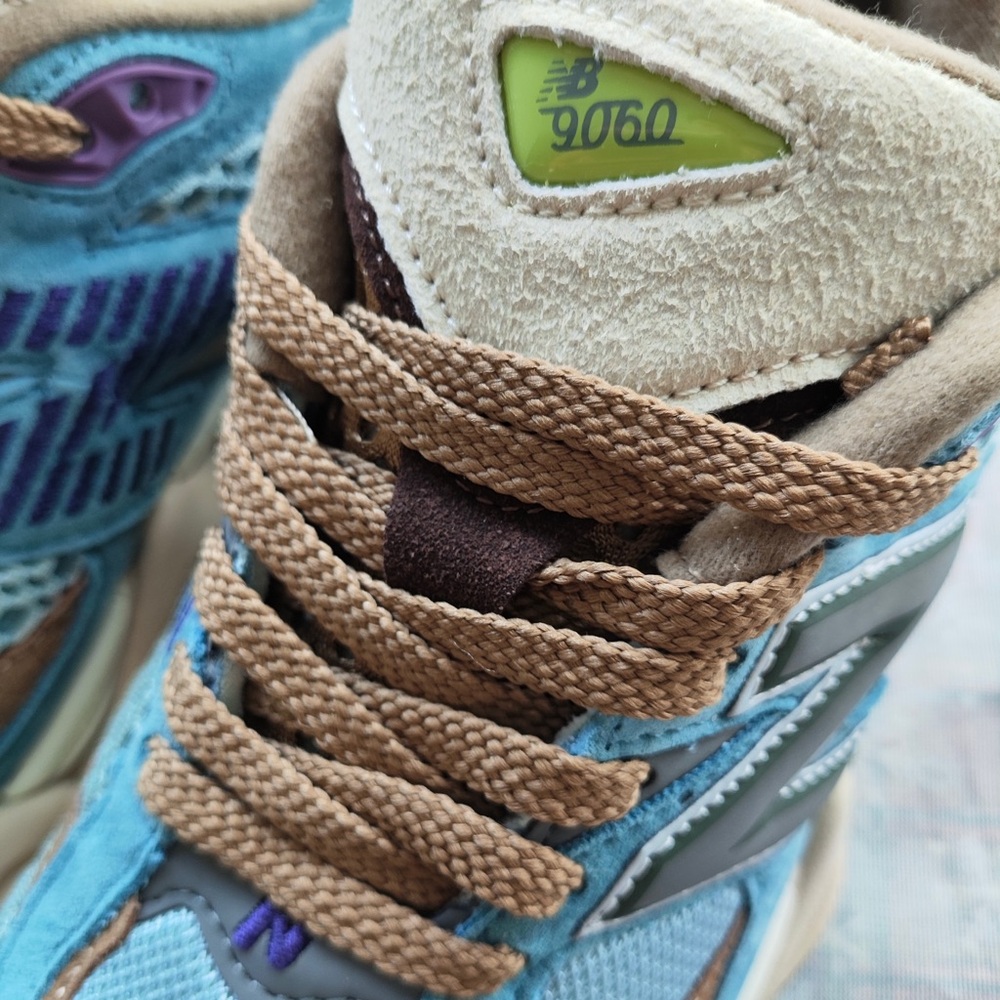 New Balance Teal Suede & Mesh Sneaker with Cream and Brown Details - Picture 4 of 6